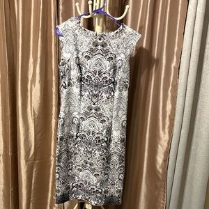 Karin Stevens Black and White Patterned Midi Dress